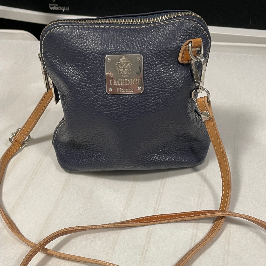 I Medici Firenze Navy Leather Crossbody Bag